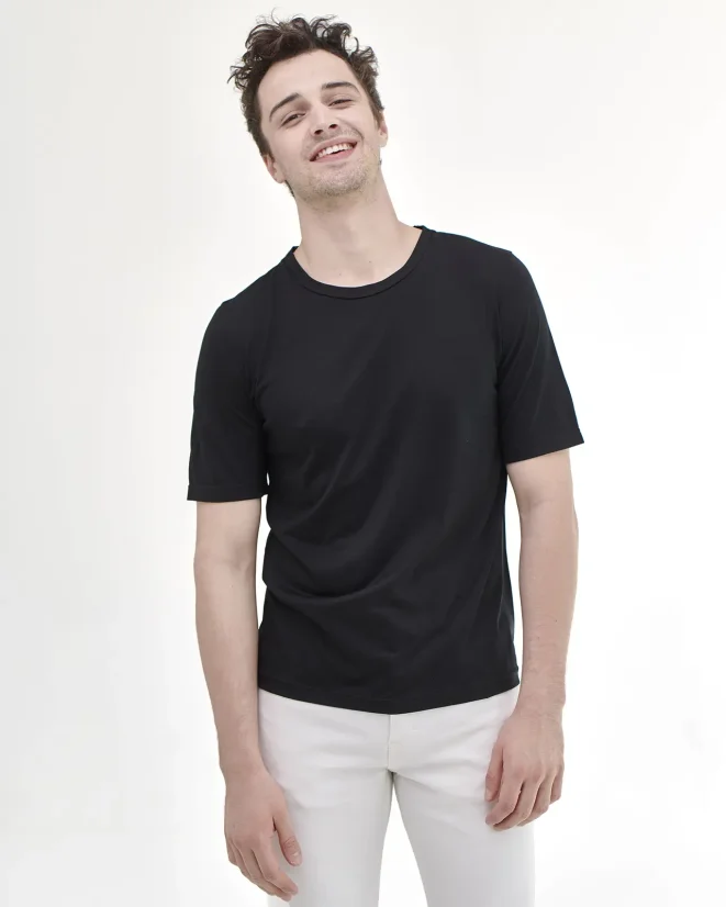 Men´s T-shirt Merino Basic 140 - Color: Black, Size: L