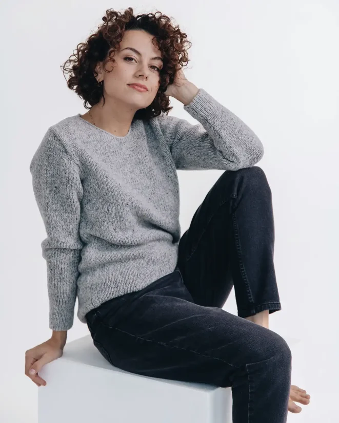 Dámský vlněný slim fit  svetr Alpaka Blend - Barva: Šedá, Velikost: M-L