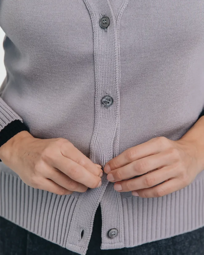 Damen Wollpullover mit Knopfleiste - Farbe: Grau, Größe: L