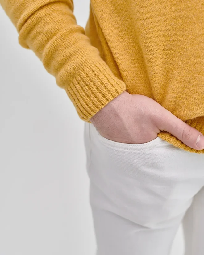 Pánsky sveter z jahňacej vlny - Farba: Žltá, Veľkosť: XL