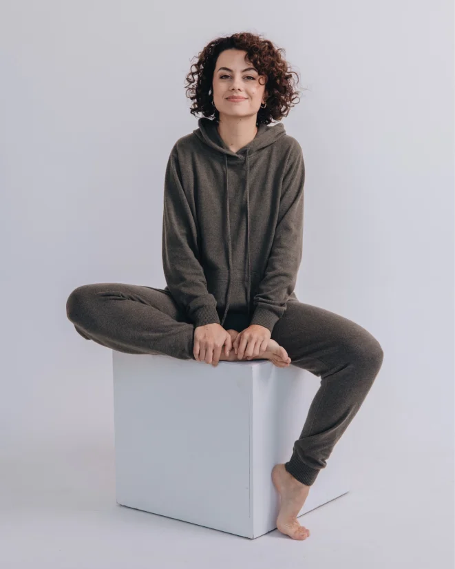 Dámské tepláky Kašmír Blend - Farba: Olivová, Veľkosť: XL-XXL