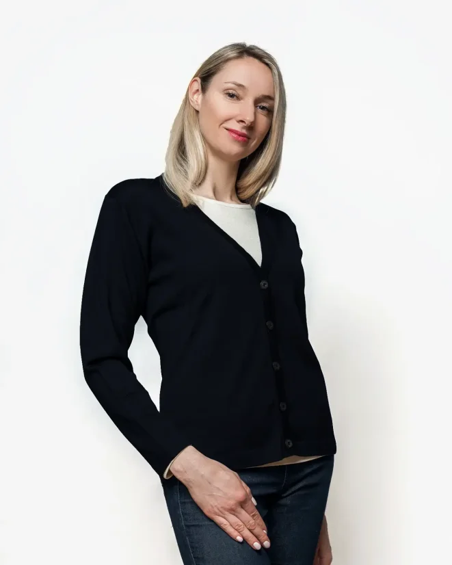 Women´s Wool Sweater VK Merino - Color: Black, Size: M