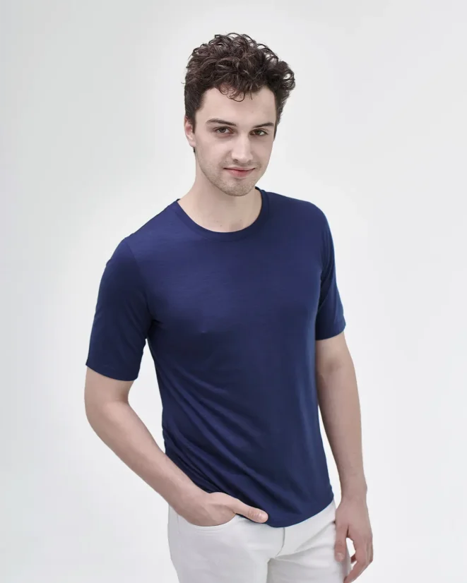 Men´s T-shirt Merino Basic 140 - Color: Black, Size: L