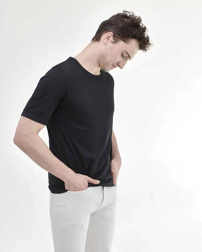 Men´s T-shirt Merino Basic 140 - Color: Black, Size: L